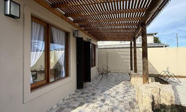 Casa en Mar del Sur sobre Avenida 100 entre 19 y 21