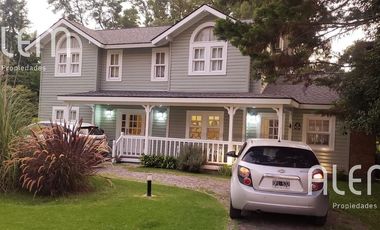 Casa de 3 dormitorios en venta en Country El Paraiso | APTO CRÉDITO