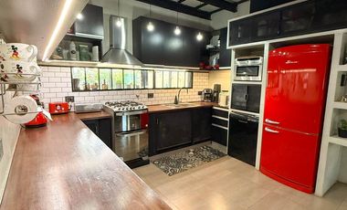 Casa 3 dormitorios, categoría, Ybarlucea.