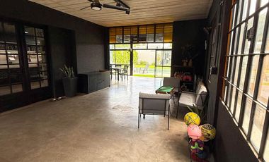 Casa 3 dormitorios, categoría, Ybarlucea.