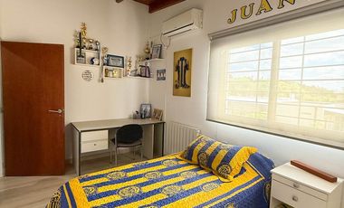 Casa 3 dormitorios, categoría, Ybarlucea.