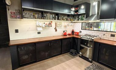 Casa 3 dormitorios, categoría, Ybarlucea.