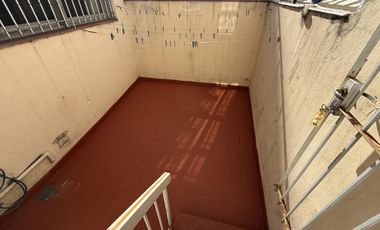 Departamento dos ambientes en Wilde con dos patios  - Apto credito