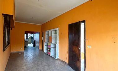 Casa en venta en Lanús - AMPLIAS MODALIDADES DE PAGO !