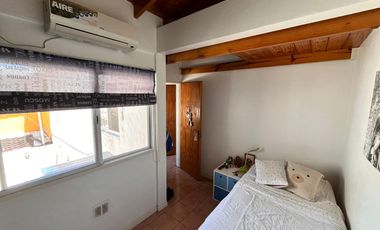 VENTA PH TRES AMBIENTES LANUS OESTE LUMINOSO