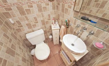 VENTA CASA 4 AMB 178 M2 COCHERA LANÚS OESTE