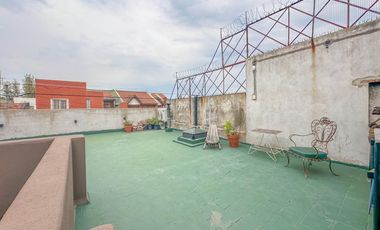 PH en venta 2 ambientes en Remedios de Escalada