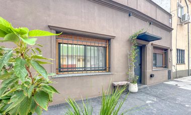 PH en venta 2 ambientes en Remedios de Escalada