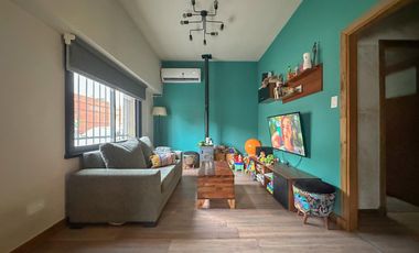 PH en venta 2 ambientes en Remedios de Escalada