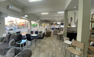 Local en  LOMAS DE ZAMORA