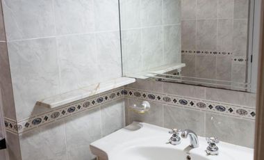 Casa en  32 e/ 28 y 29