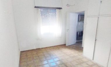 PH / TIPO DEPARTAMENTO BARRIO RESIDENCIAL.