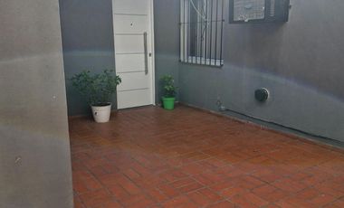 PH / TIPO DEPARTAMENTO BARRIO RESIDENCIAL.