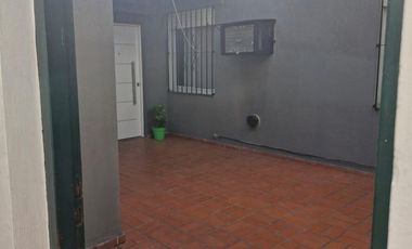 PH / TIPO DEPARTAMENTO BARRIO RESIDENCIAL.