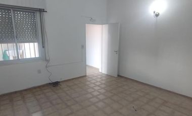 PH / TIPO DEPARTAMENTO BARRIO RESIDENCIAL.