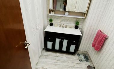 EXCELENTE DEPARTAMENTO EN VENTA UBICADO EN FINER IV.