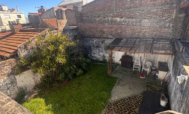 Casa en Remedios De Escalada, Lanus, jardin, 5 cuadras Universidad Lanus