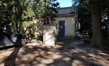 Casa en venta - 3 Dormitorios 2 Baños - 535Mts2 - San Clemente del Tuyú