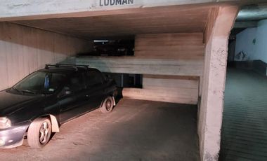 Cochera en  Centro de Neuquen