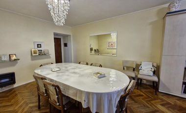 VENTA - 4 ambientes con balcón comedor diario - Barrio Norte