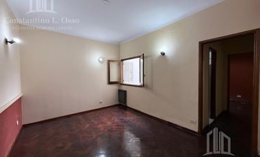 Departamento tres ambientes - Patio - Lanus Oeste - Venta