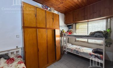 Casa en  Lanus  - 3 ambientes  - Lote propio