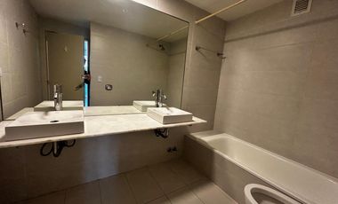 Departamento en alquiler de 2 ambientes en el Puerto de Olivos con cochera y baulera