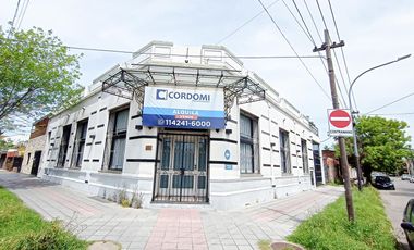 Venta Local en Lanús Este Salón de 380m2