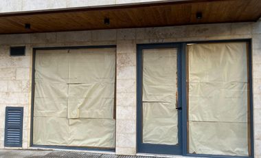 LOCAL en ALQUILER - Apto Gastronomía - 130m2 cubiertos y 100m2 descubiertos.