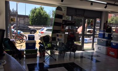 Edificio comercial en venta sobre colectora Vicente López