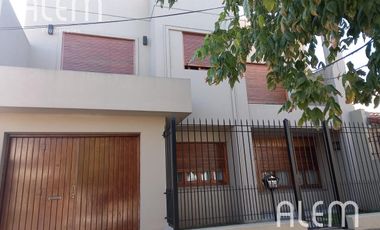 Excelente casa  en venta en Temperley Este | Lomas de Zamora