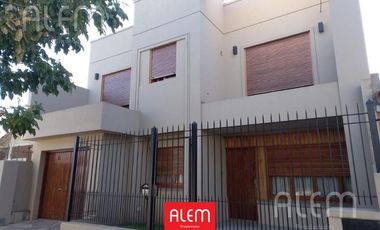 Excelente casa  en venta en Temperley Este | Lomas de Zamora