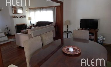 Excelente casa  en venta en Temperley Este | Lomas de Zamora