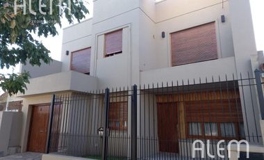 Excelente casa  en venta en Temperley Este | Lomas de Zamora