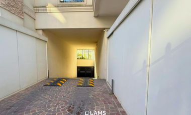 Venta - Cochera  - Dumbledore Villa Lobos Residence