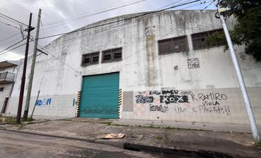 VENTA GALPÓN INDUSTRIAL LANÚS OESTE