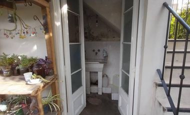 Casa de estilo en Temperley Este.