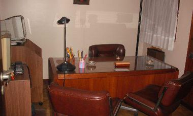 VENTA CASA 4 AMBIENTES COCHERA 2 AUTOS VALENTIN ALSINA LANUS