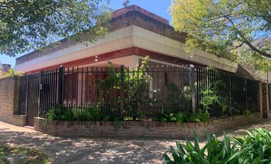 Local Lomas  San Isidro hipódromo a panamericana zona sanatorios