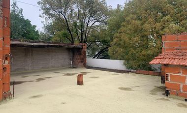 Local Lomas  San Isidro hipódromo a panamericana zona sanatorios