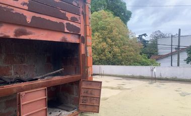 Local Lomas  San Isidro hipódromo a panamericana zona sanatorios