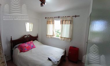 Cómodo 2 amb sobre Chiozza, a 100 mts del mar!!