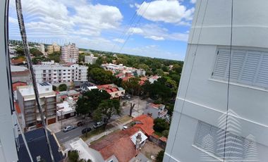 Cómodo 2 amb sobre Chiozza, a 100 mts del mar!!