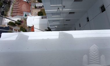 Cómodo 2 amb sobre Chiozza, a 100 mts del mar!!