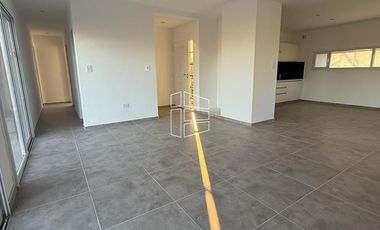 Venta - Casa a Estrenar en Barrio Don Emilio  - C096