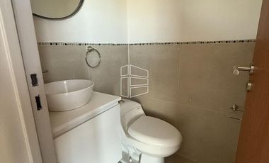 Venta - Casa a Estrenar en Barrio Don Emilio  - C096