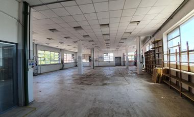 Alquiler  Galpón  800 en 2 plantas m2 cubiertos  Valentín Alsina