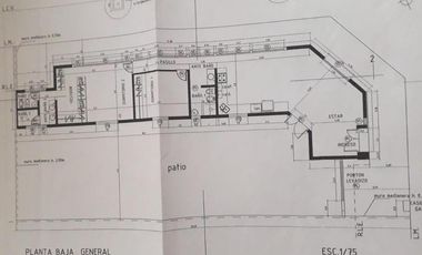 ALQUILER  HERMOSA CASA AMPLIO JARDIN 2 DORM ANTONIO SOBRAL 336  Bº LOS ROBLES  CÓRDOBA