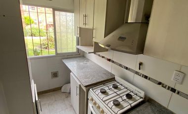 Departamento Emilio Mitre 352, Ezeiza