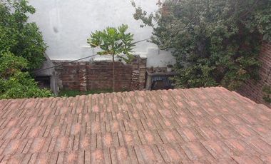 VENTA CASA 4 AMB 100  M2 JARDIN TERRAZA LANUS OESTE
